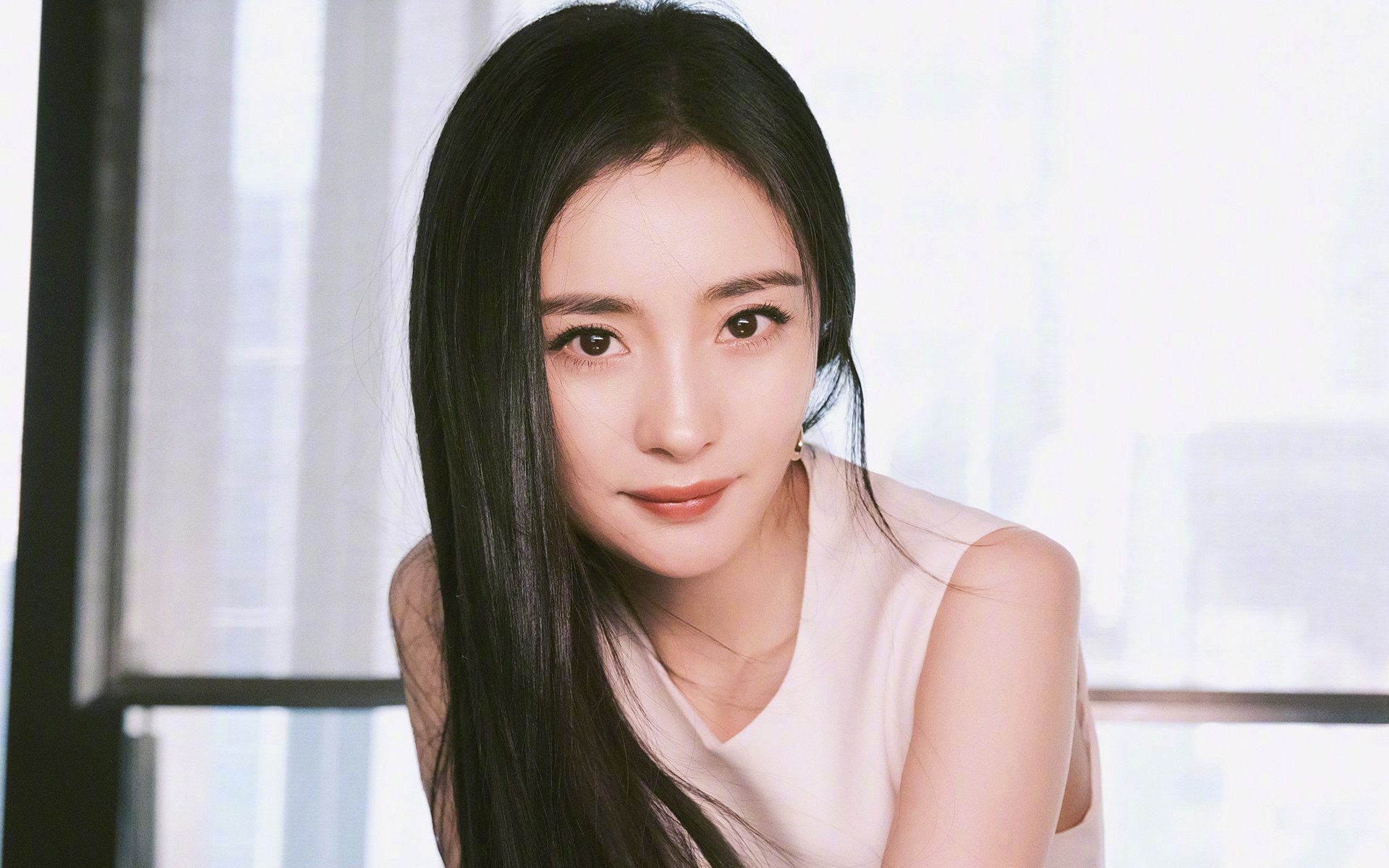 AIYOUXI.COM-皇家马德里主场迎战巴黎圣日耳曼，谁将笑到最后？，皇家马德里对战巴黎圣日耳曼