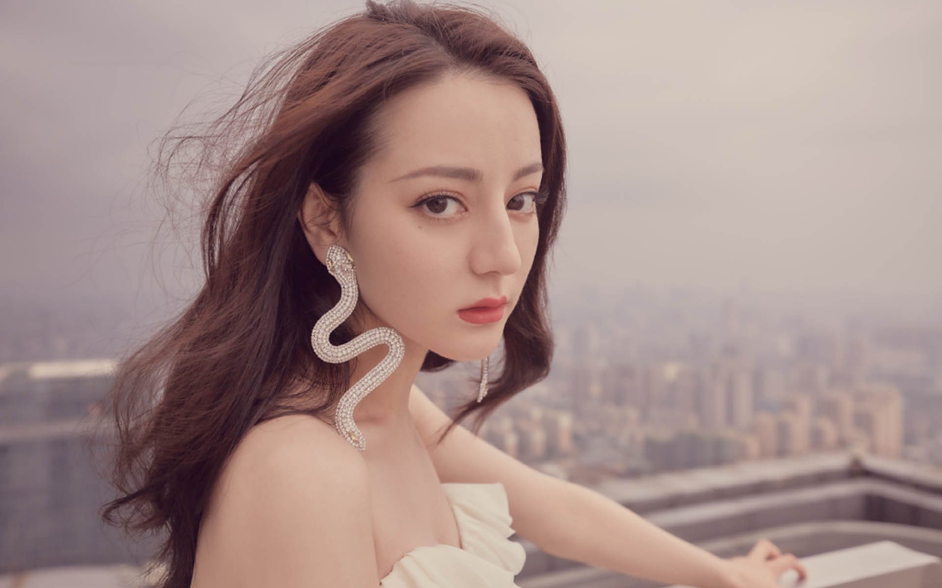 西班牙队在欧洲杯期间的战术调整取得显著成效,西班牙队 欧洲杯