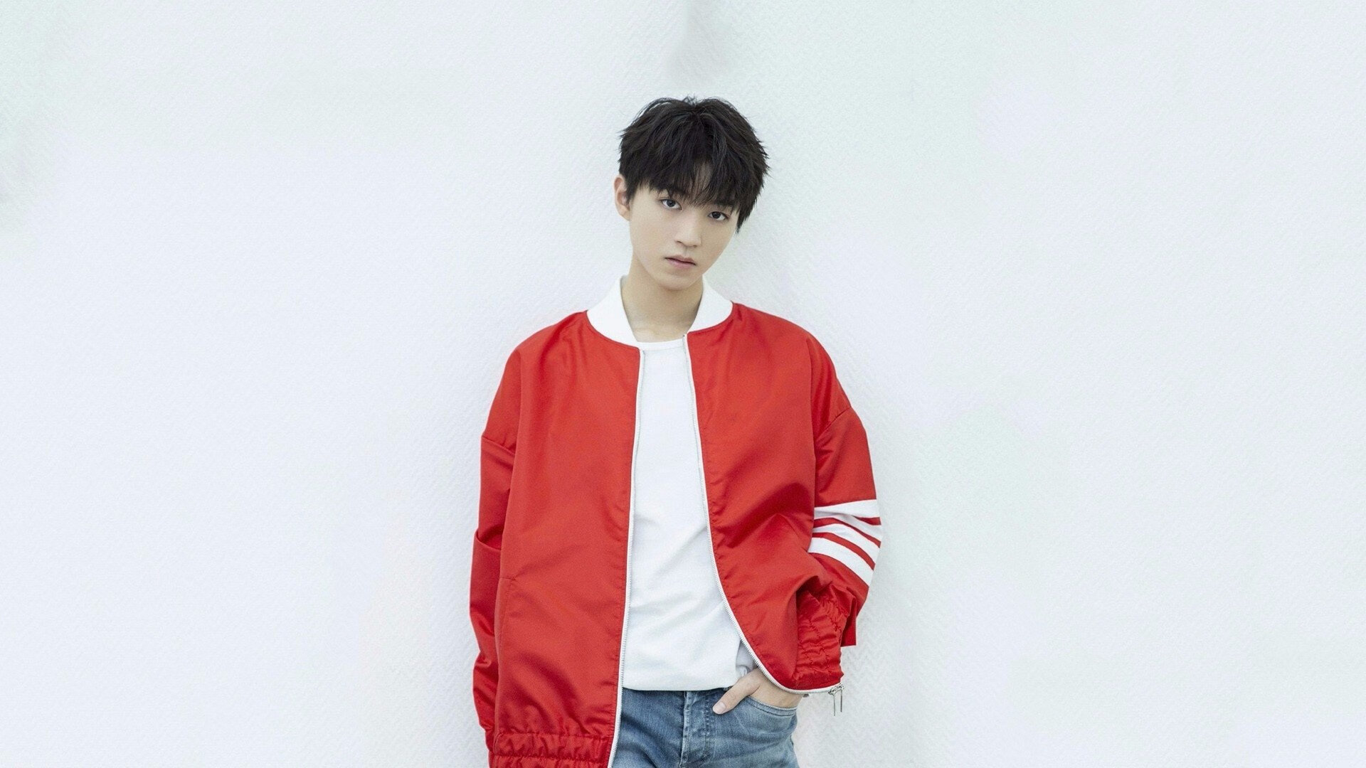 先进裁判技术:VAR和自动判罚的创新突破,var 裁判