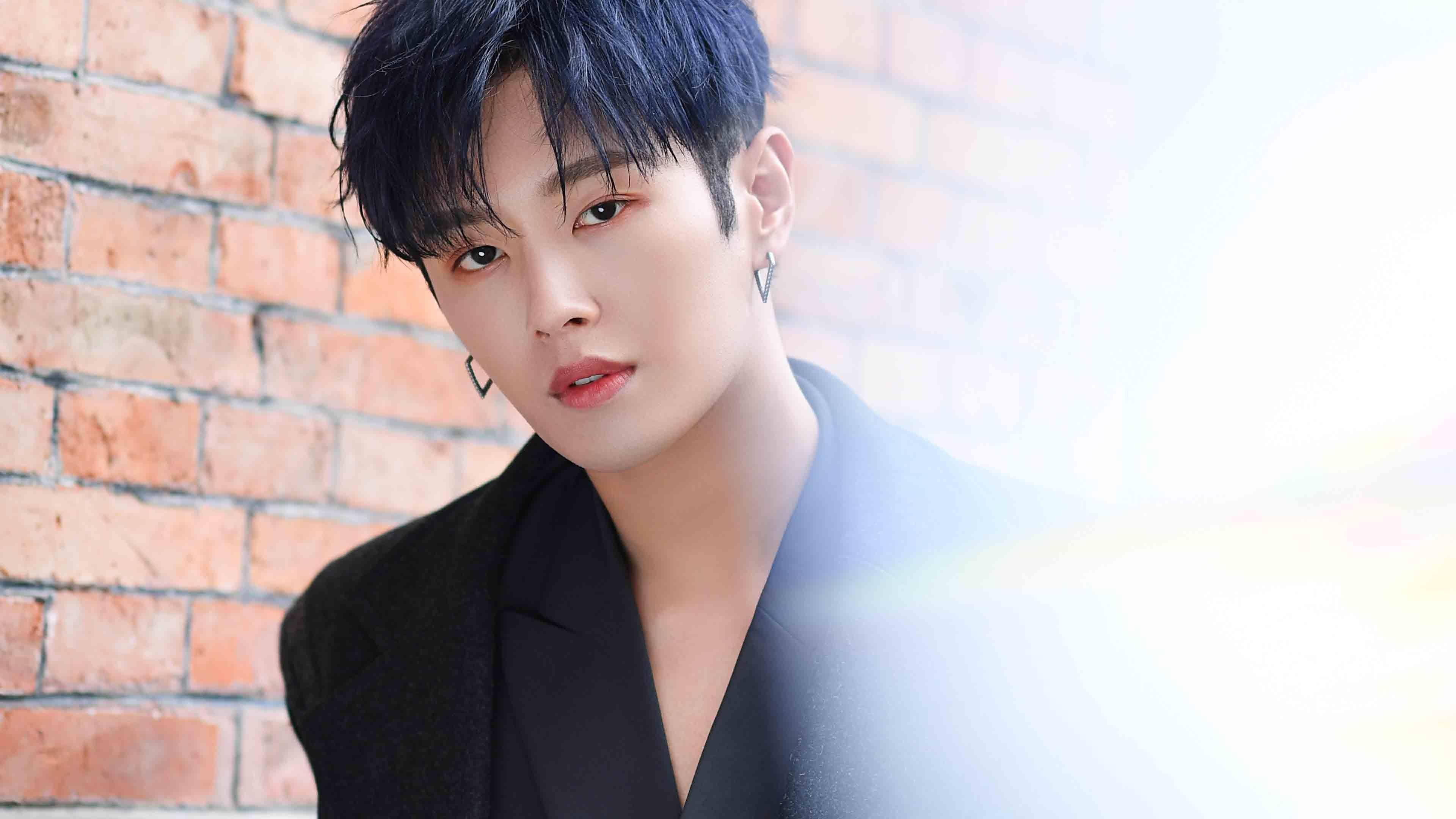 爱游戏平台-中超联赛中国女足爆冷 球迷鼓励继续努力，中超女足联赛2021