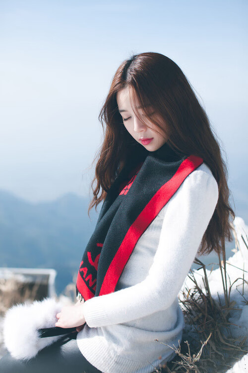 奥卡拉汉决赛表现引发媒体关注，奥卡拉汉州长