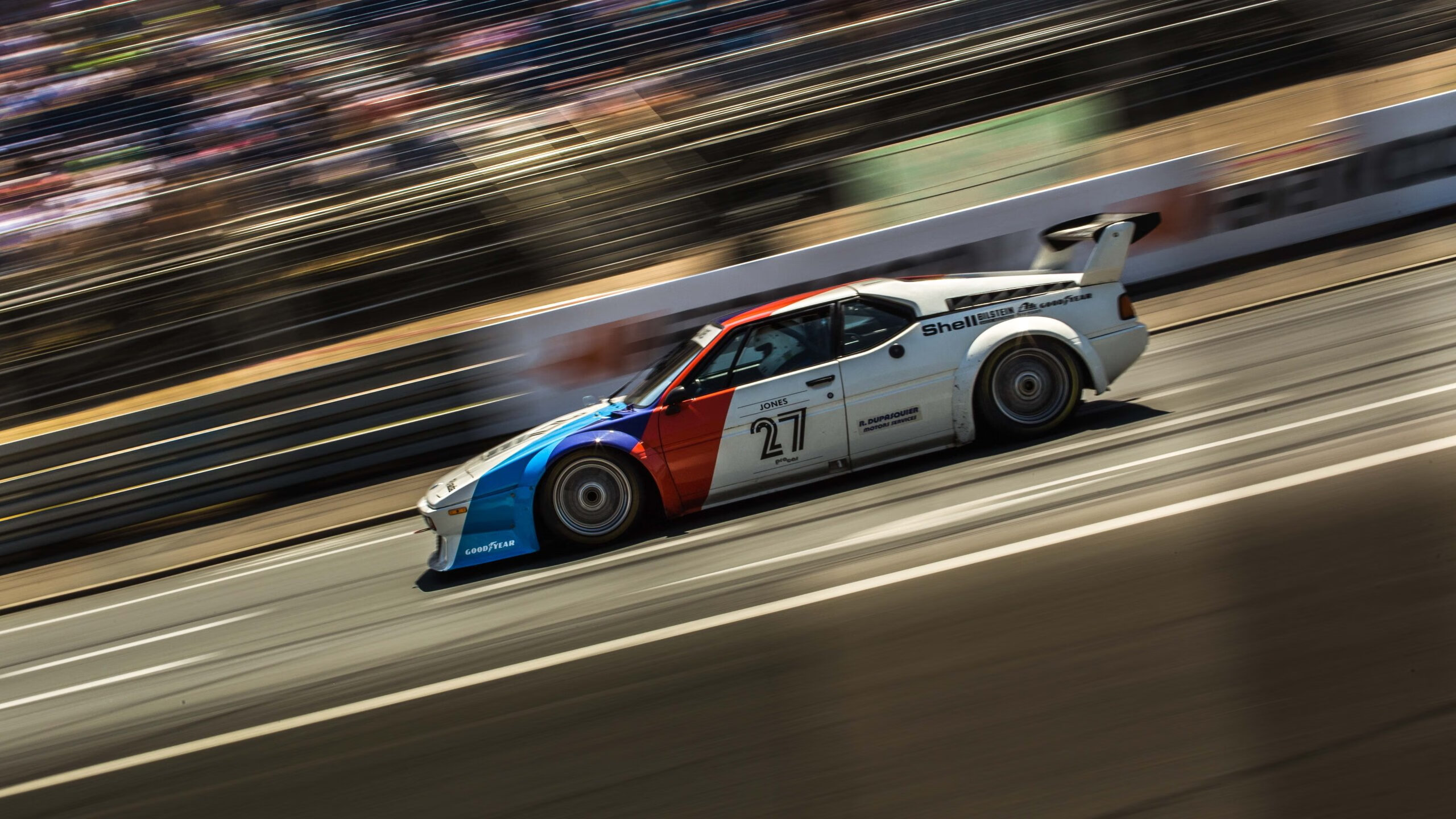 麦克沃伊再夺世界冠军引发热议,麦克沃特